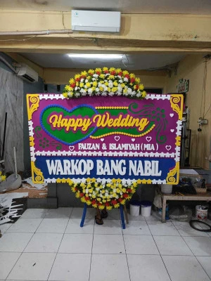 Papan Bunga di Pasir Putih Sawangan